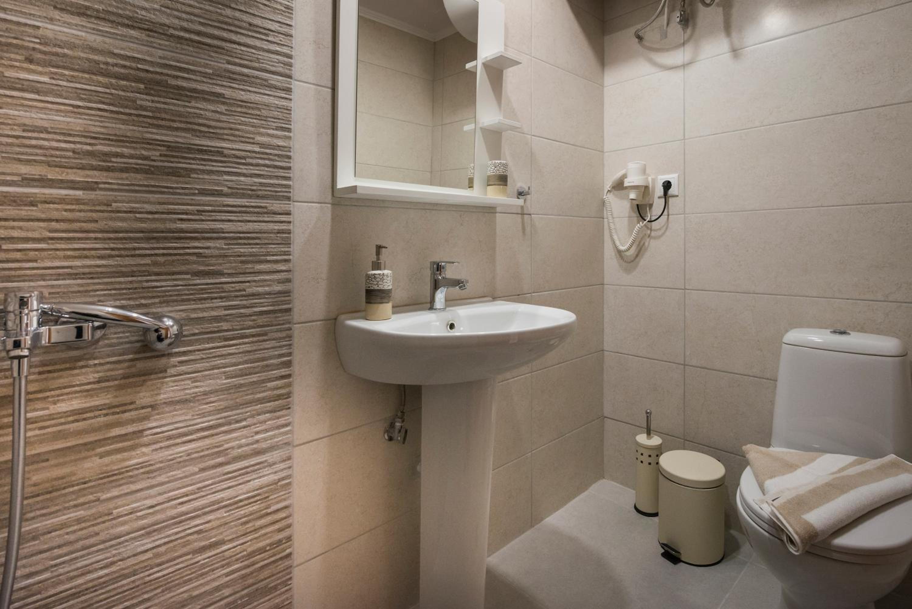 Фото Athina Apartments