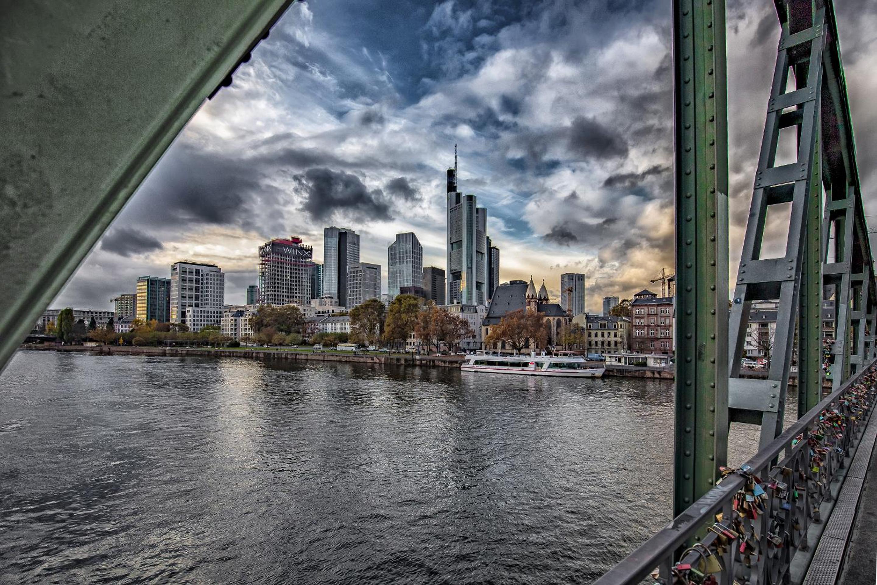 Фото Ramada by Wyndham Frankfurt Central Station