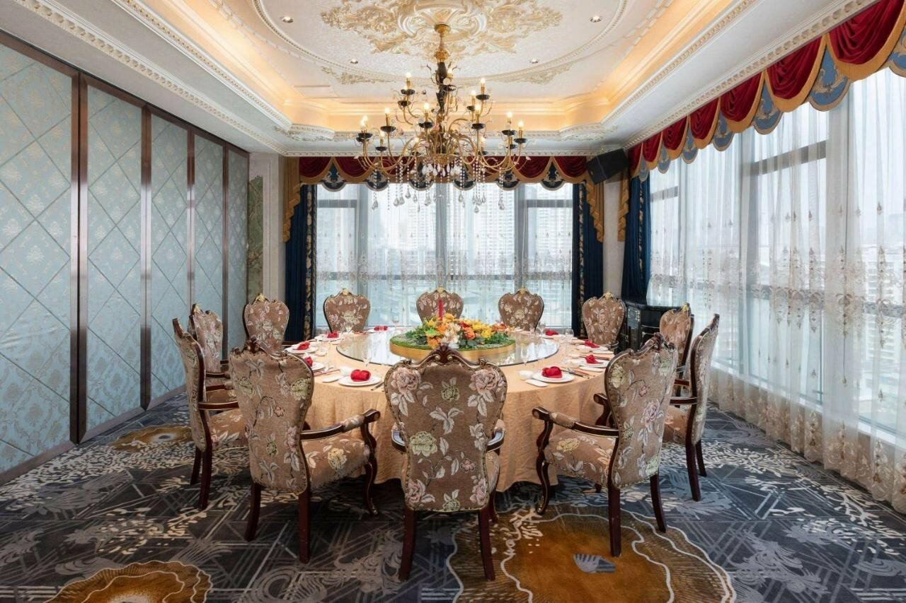 Фото Days Inn by Wyndham Chongqing Jiulongpo