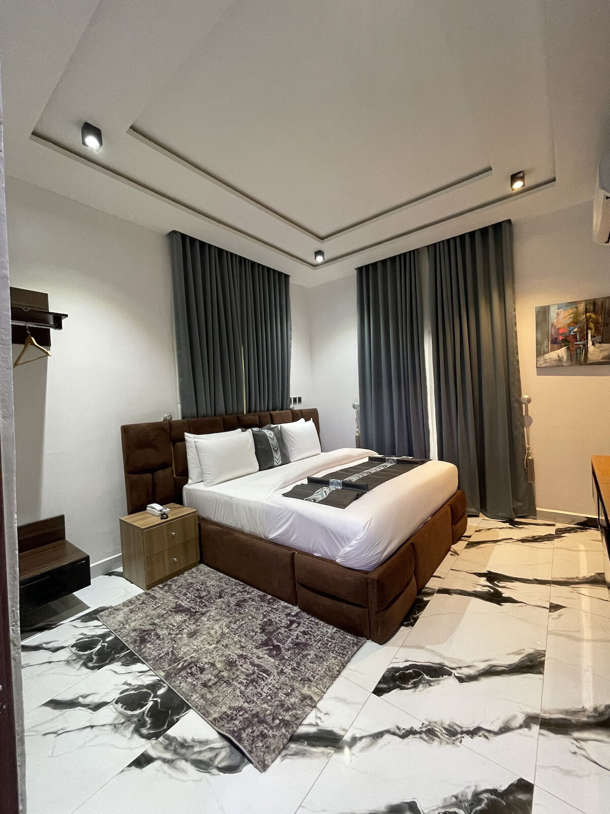 Фото Lisa Suites