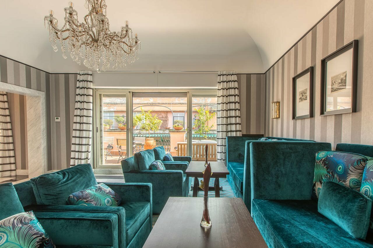 Фото The Inn at the Spanish Steps 