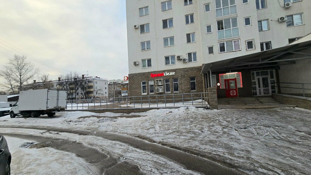 Oziq-ovqat do‘koni Krasnoe&Beloe, Ufa, foto