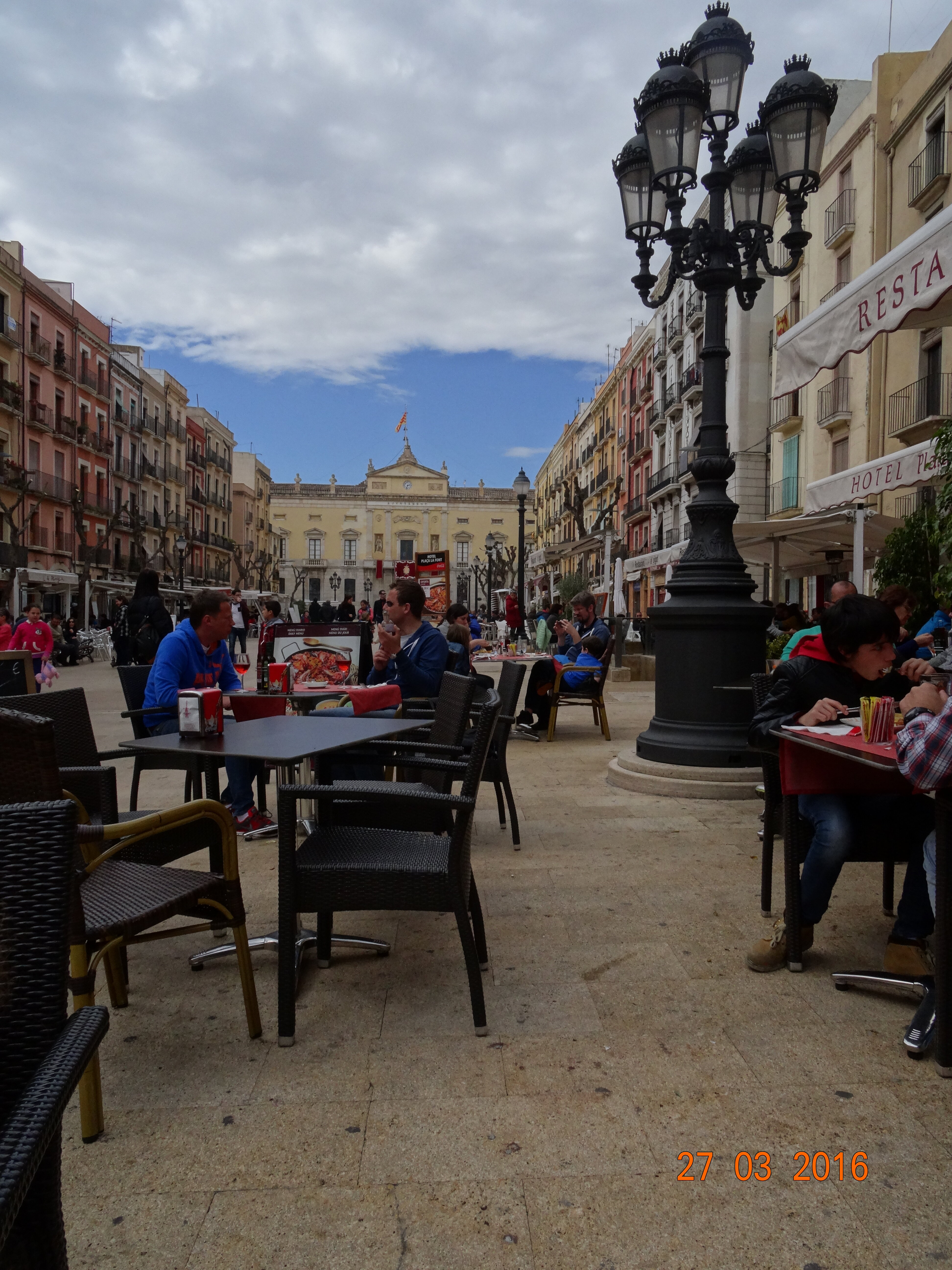 Фото Hostal Forum Tarragona