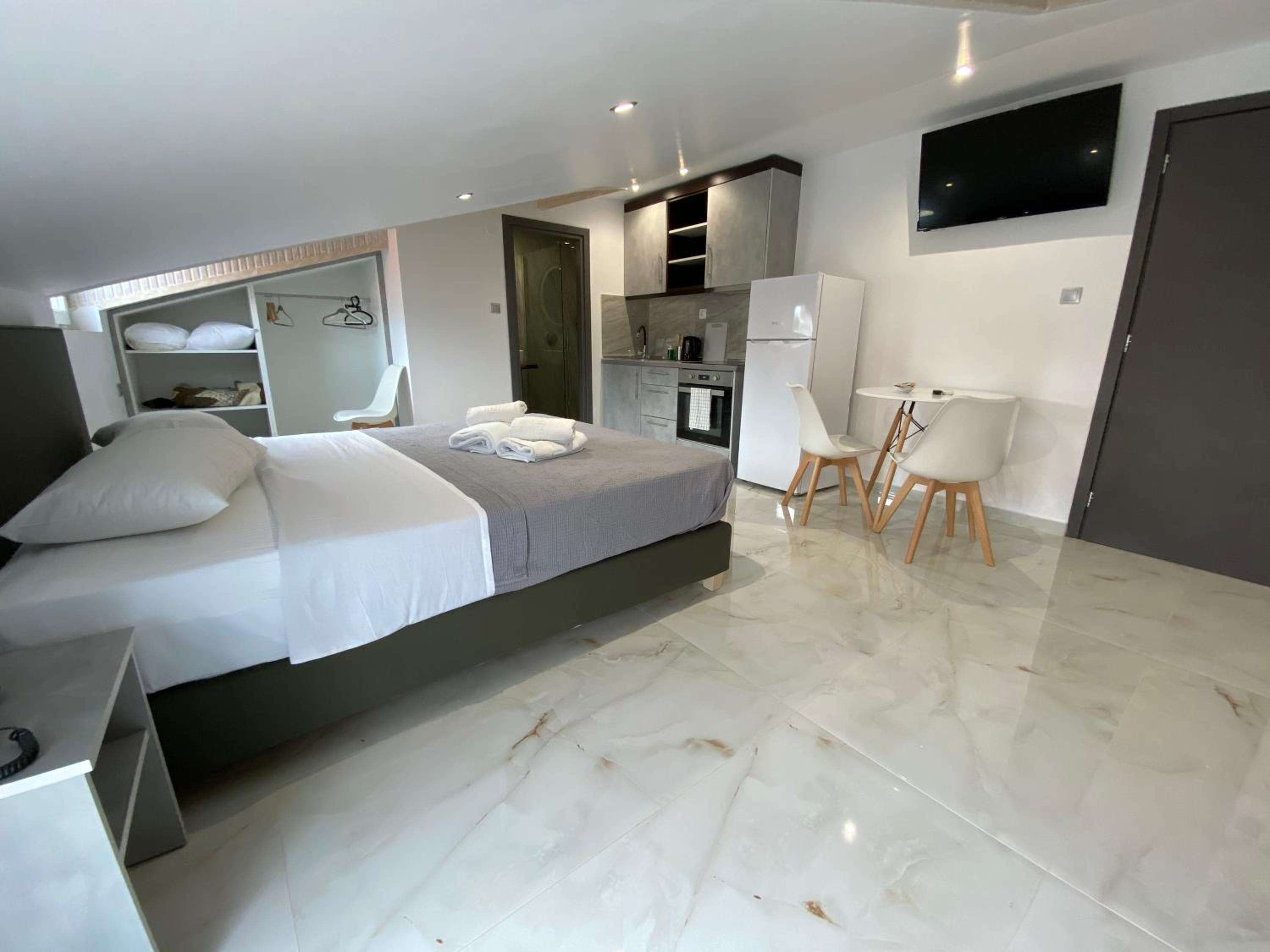 Фото Hotel Almira