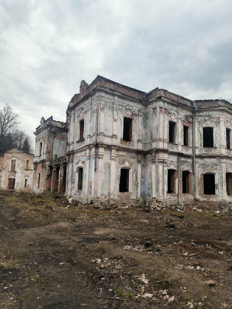 معلم جذب سياحي Усадьба Никольское-Прозоровское, флигель ، موسكو ومحافظة موسكو، صورة