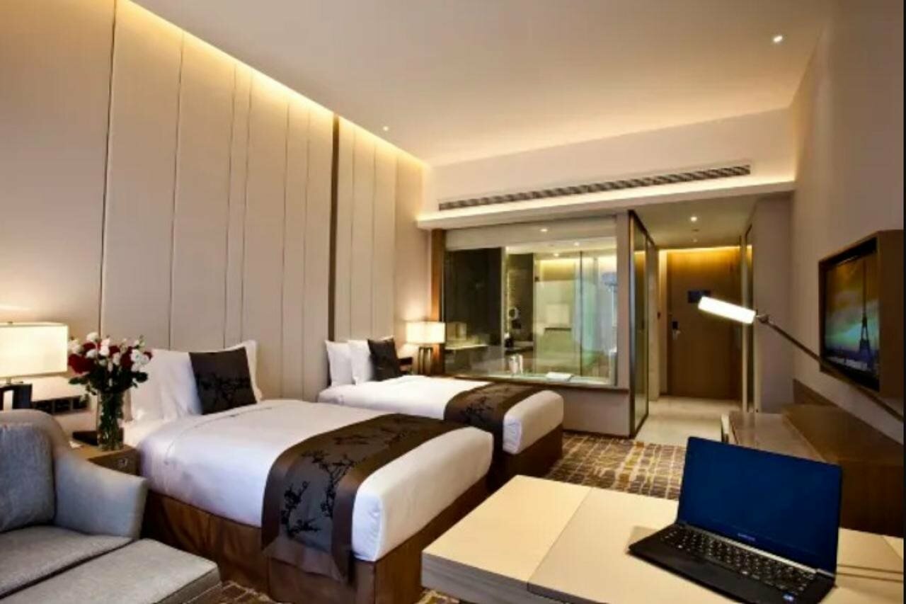 Фото Days Hotel & Suites Liangping