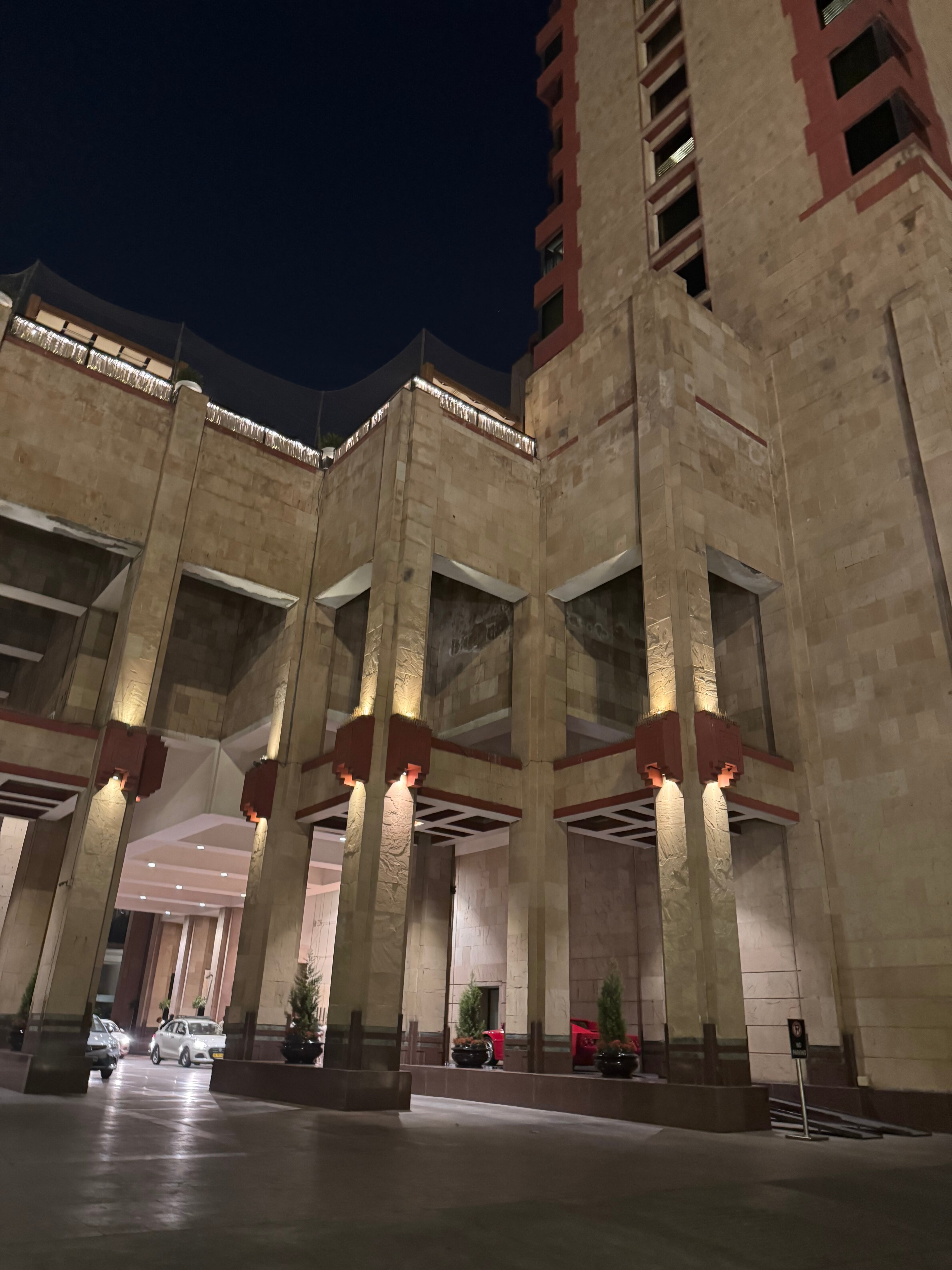 Фото The LaLiT New Delhi