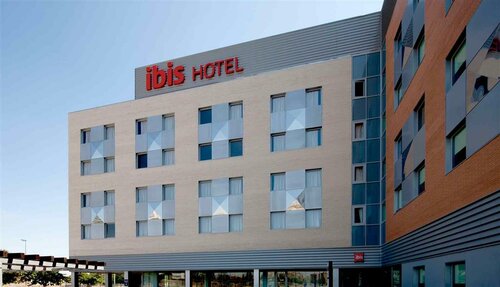 Гостиница Ibis Lleida в Лериде