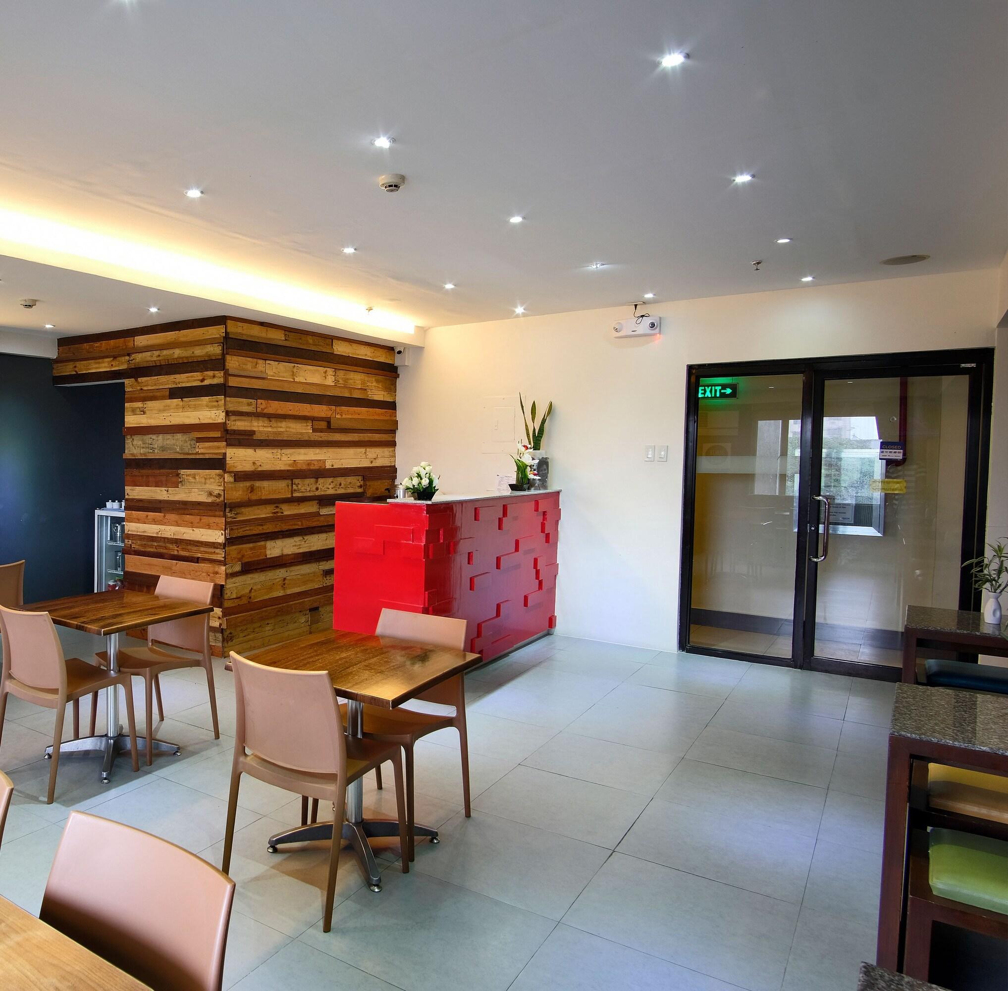 Фото Fersal Hotel Kalayaan