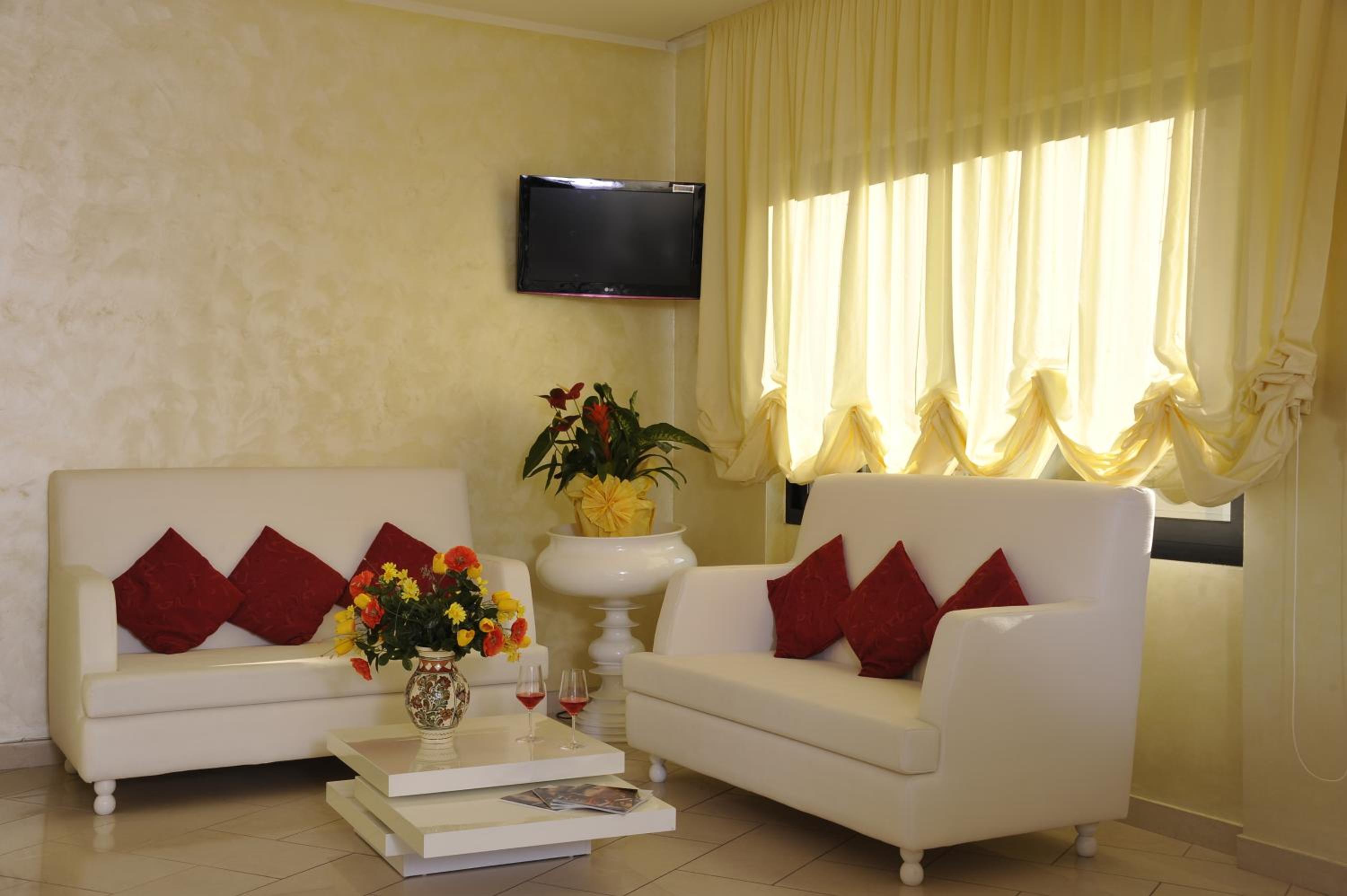 Фото Hotel Fantasy