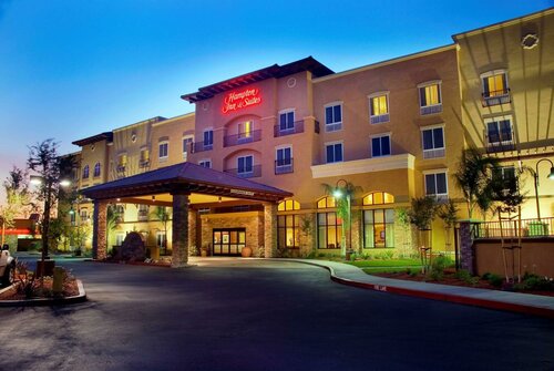 Гостиница Hampton Inn & Suites Lodi в Лодае