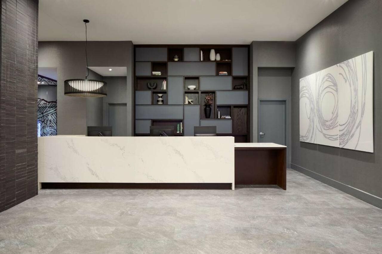 Фото Residence Inn by Marriott Montreal Airport