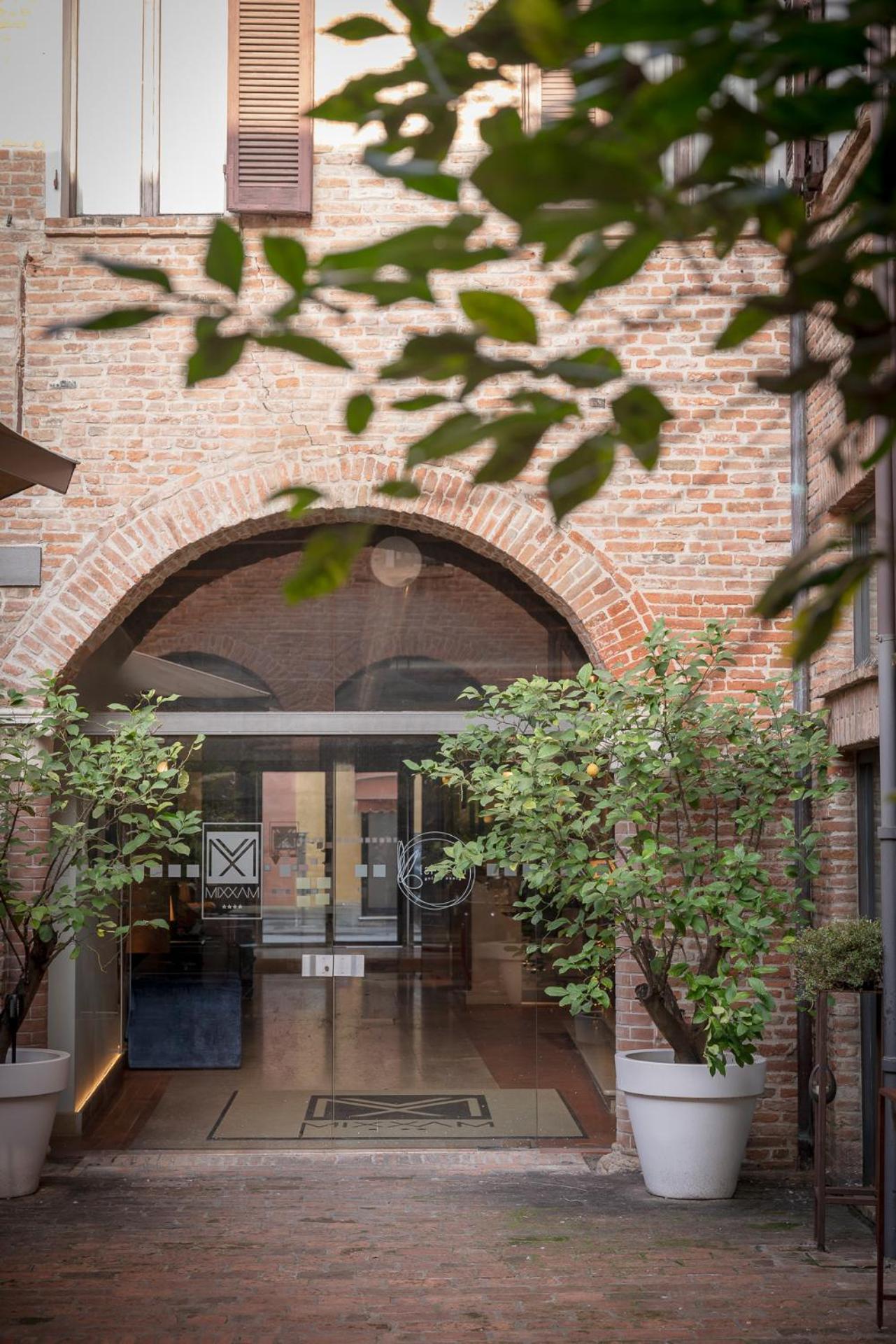 Фото Maxxim Hotel