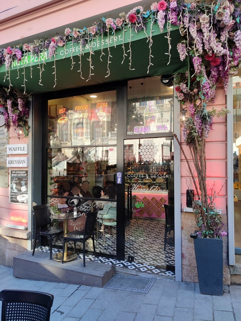 Cafe Mama Mia Coffee & Desert, Istanbul, photo