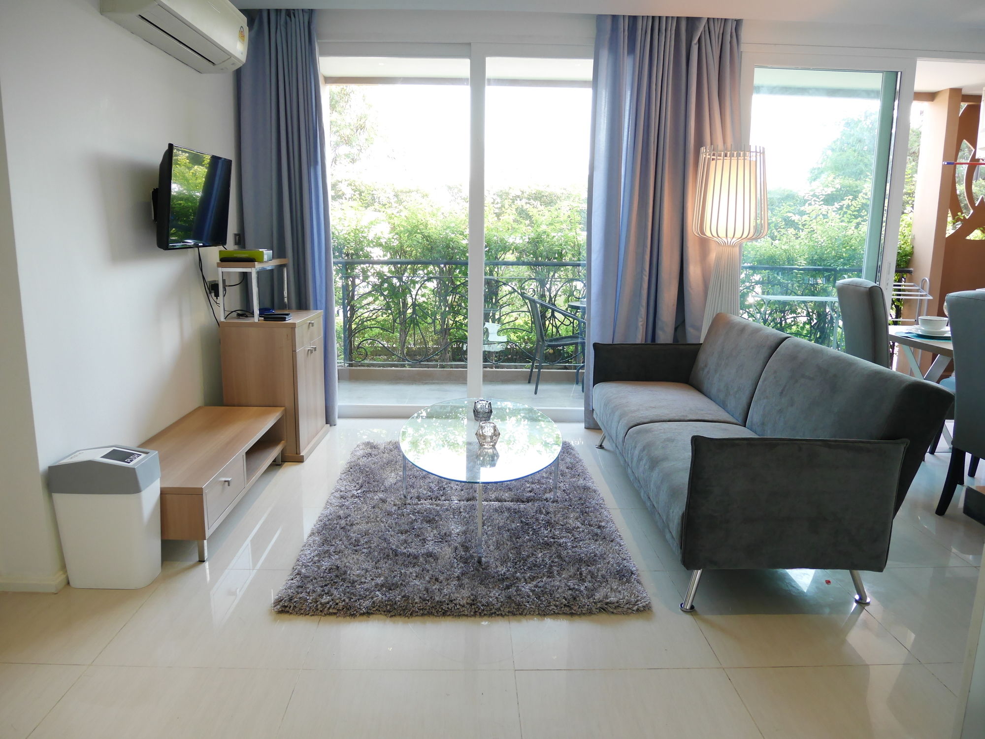 Фото Atlantis Condo & Water Park Pattaya by the Sea