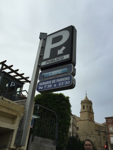 Гостиница Apartamentos Fuente Redonda в Убеде