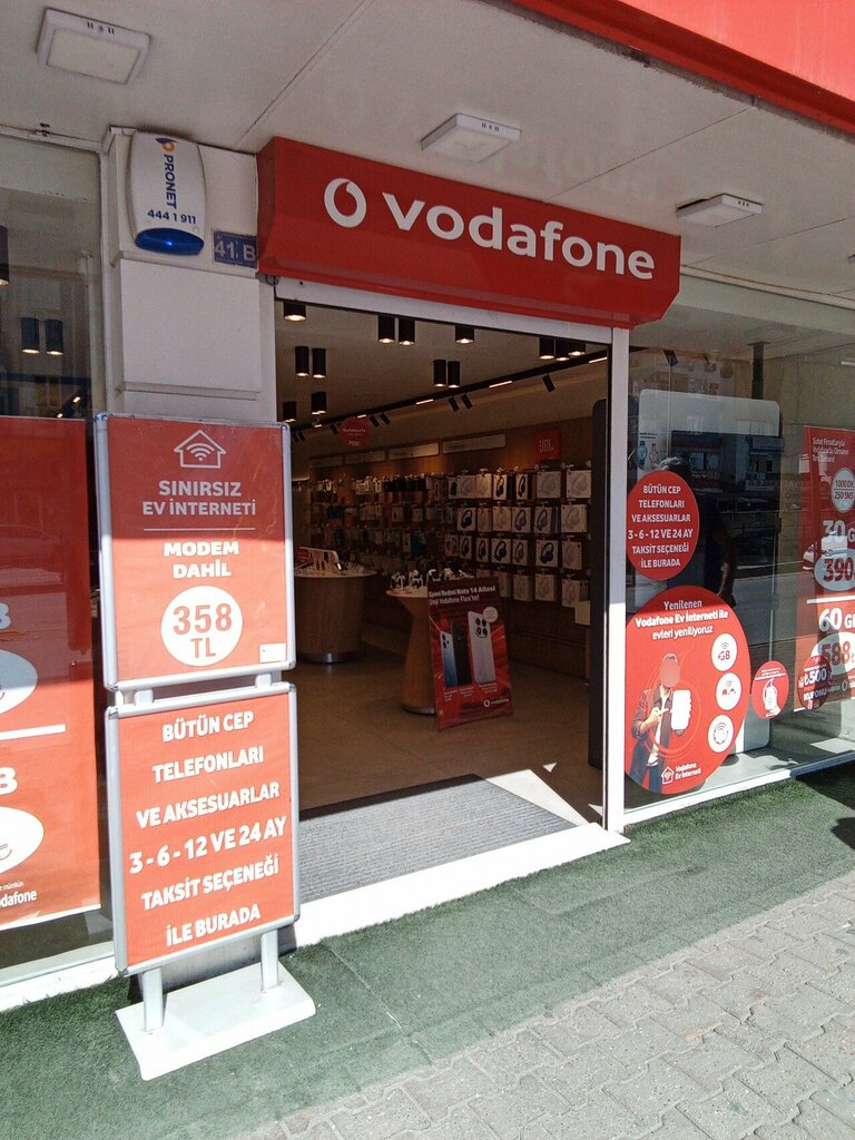 Mobile phone store Vodafone Dünya Teknoloji, Antalya, photo