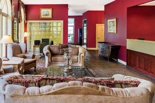 Гостиница Quality Inn London North в Лондоне
