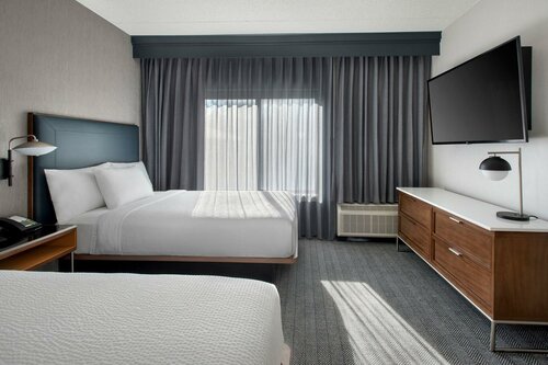 Гостиница Courtyard by Marriott Rye