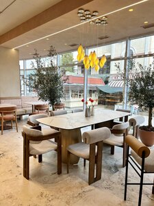 Томби и Пицца (проспект Октябрьской Революции, 42Б, корп. 3), coffee shop