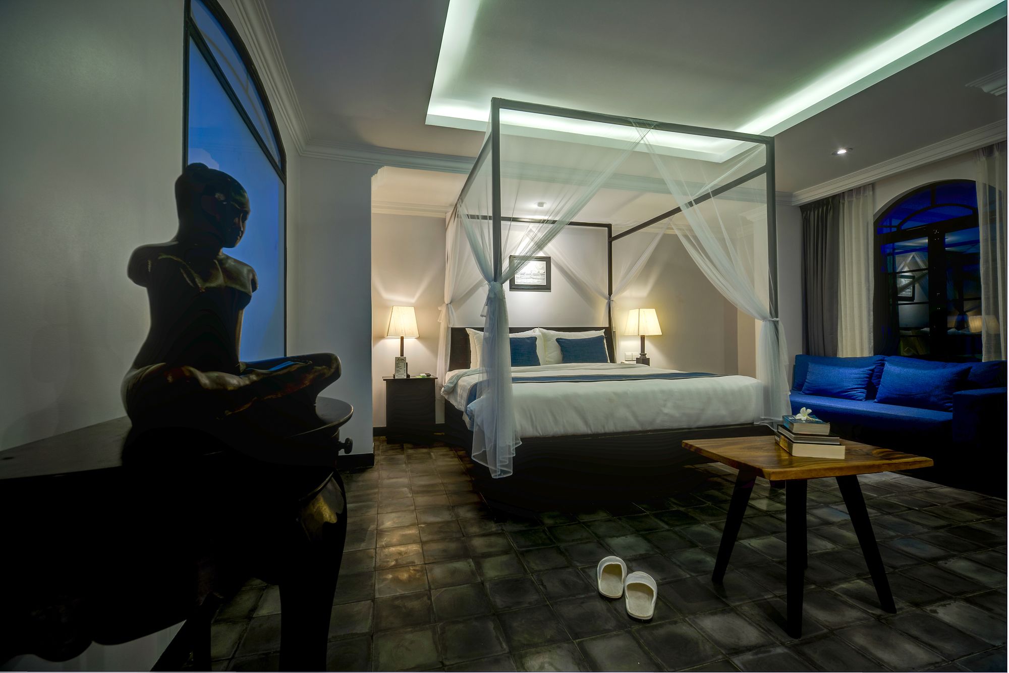 Фото The Grand Cyclo Boutique Suite & SPA