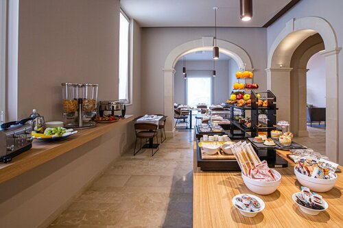 Гостиница Hotel Simon Bolivar
