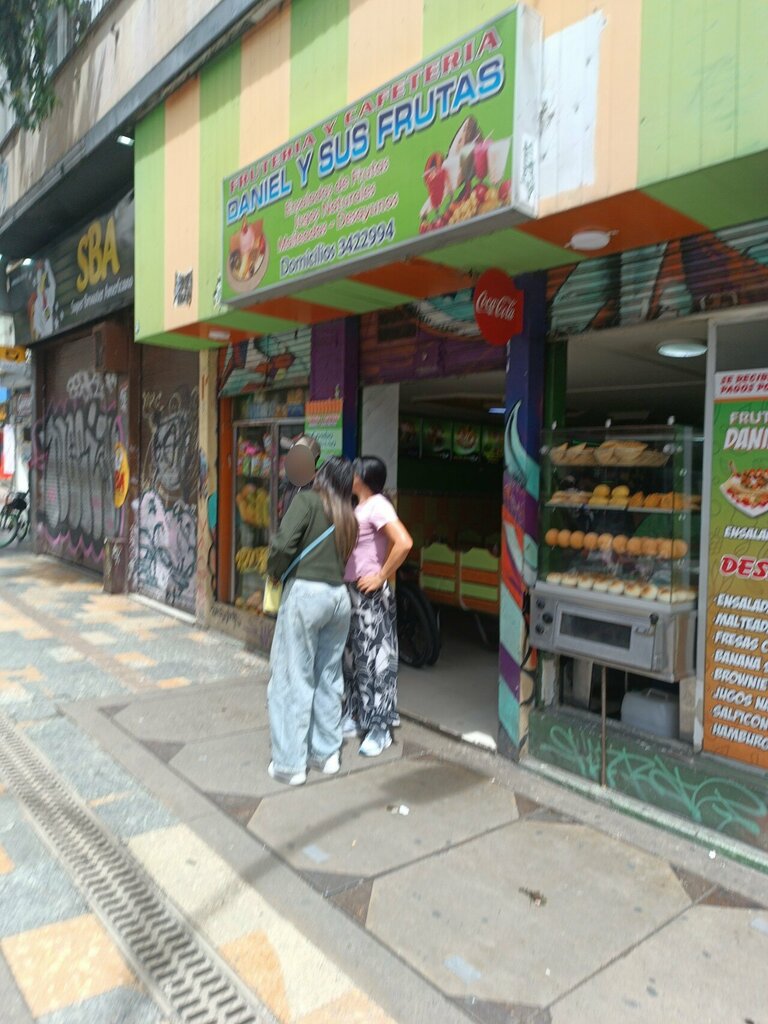 Greengrocery Frutería y Cafetería Daniel y Sus Frutas, Bogota, photo