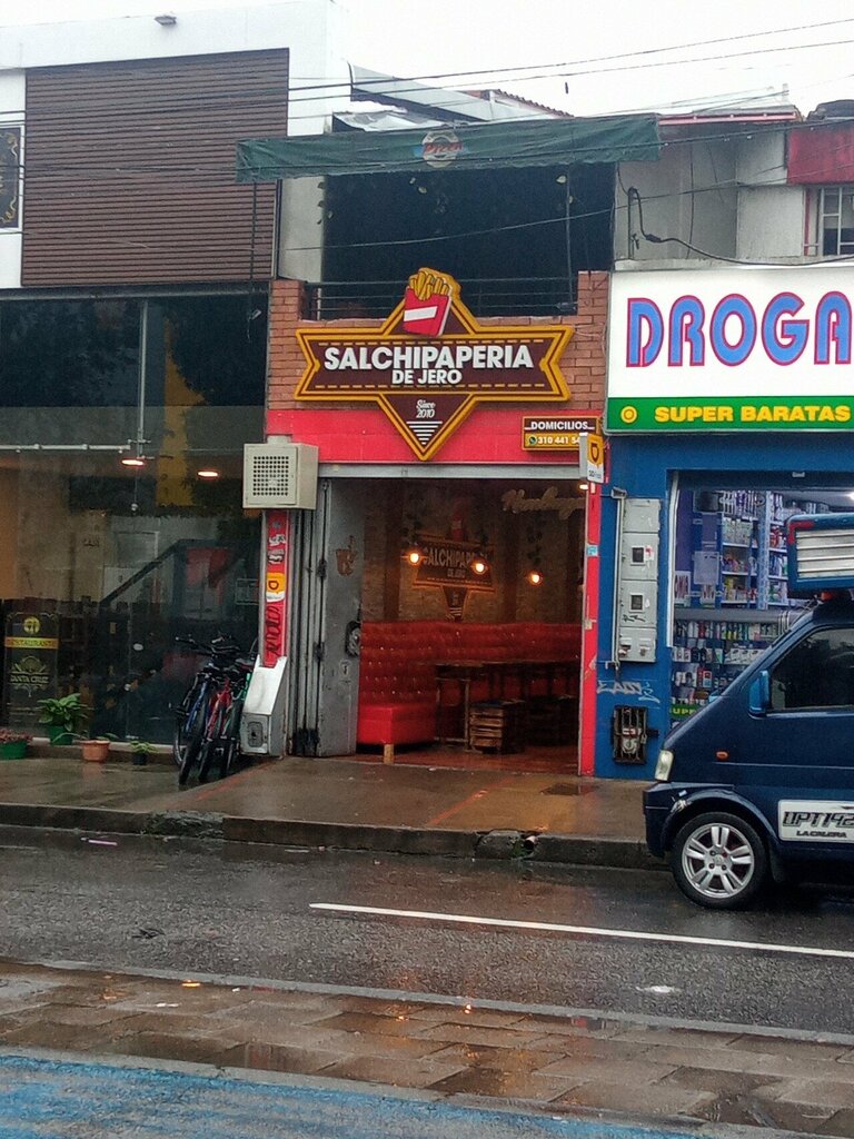 Fast food Salchipaperia de Jero, Bogota, photo