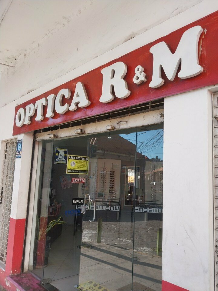 Opticial store Optica R&m, Santa Cruz de la Sierra, photo