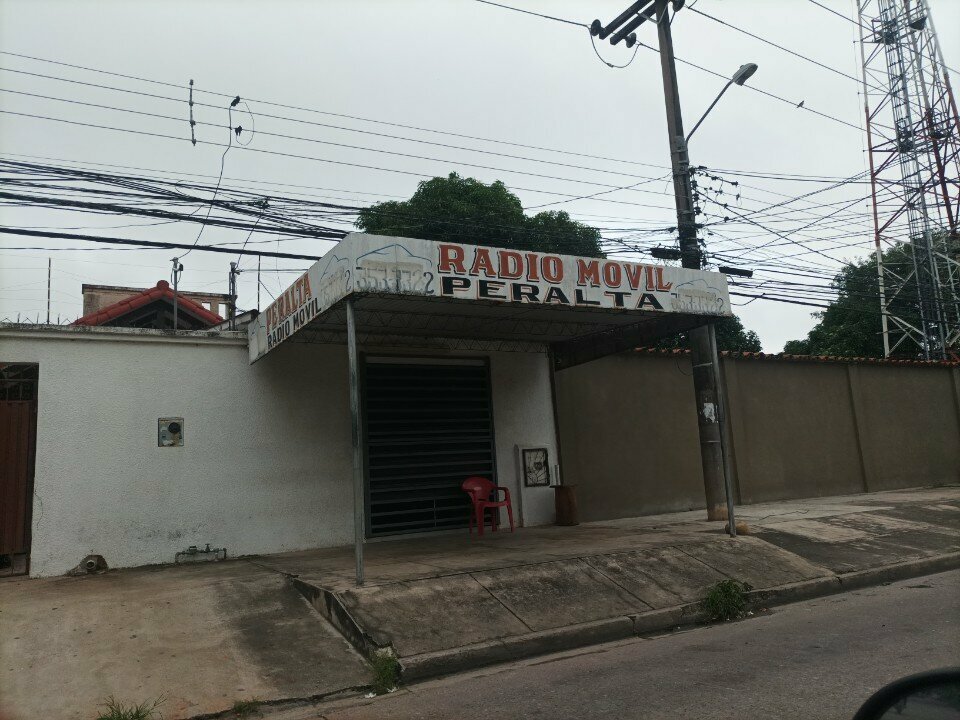 Radio-frequency engineering Radio móvil Peralta, Santa Cruz de la Sierra, photo