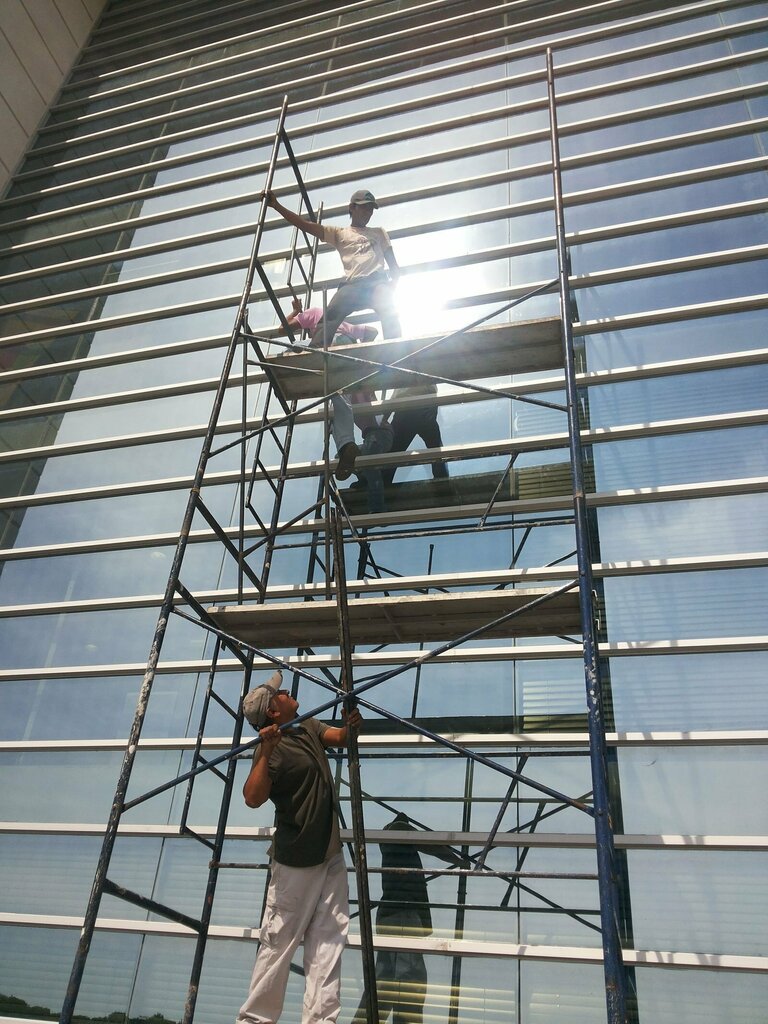 Construction company Iram Aluminum and Glasswork, Santa Cruz de la Sierra, photo
