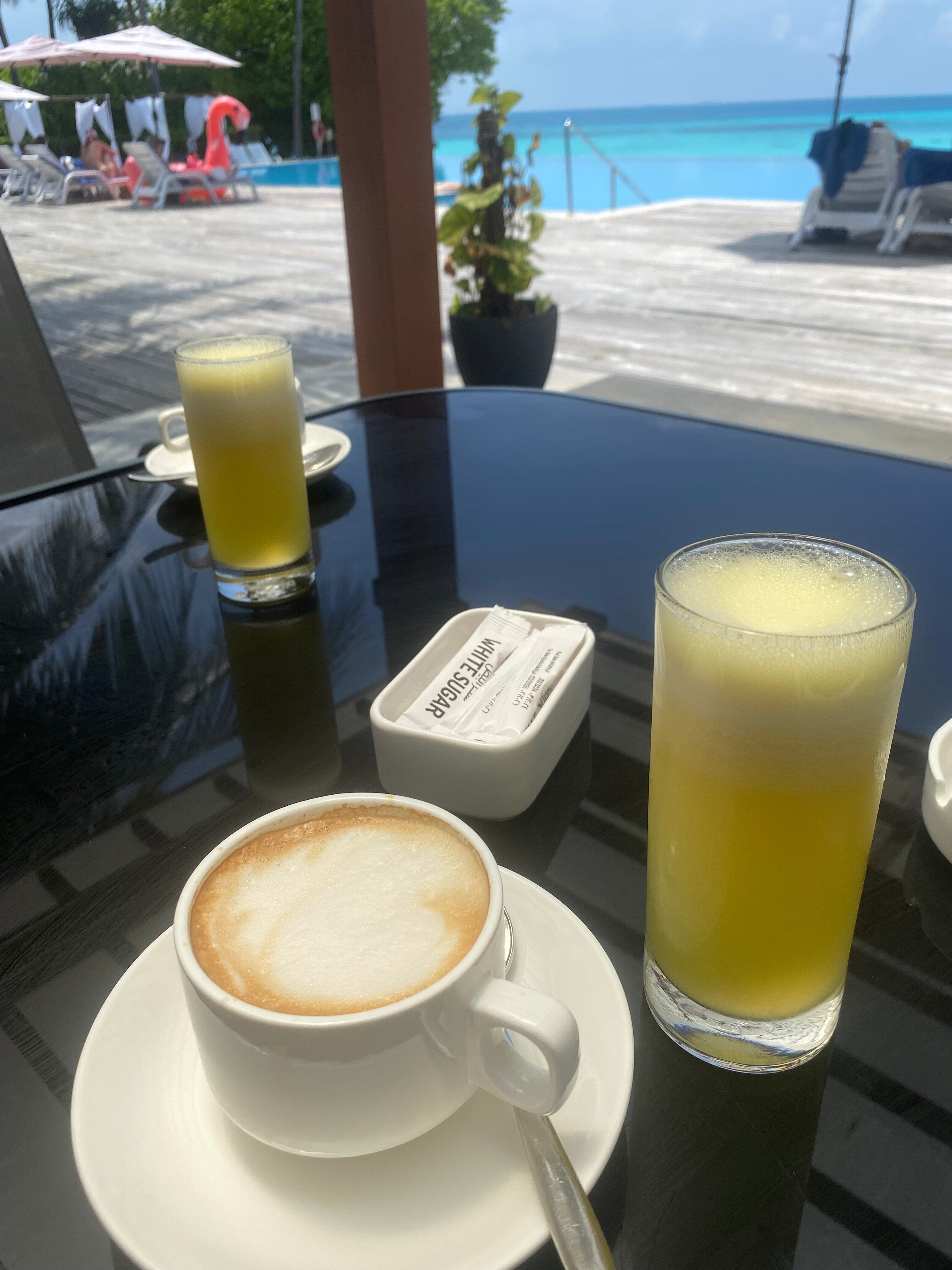 Фото Fiyavalhu Resort Maldives