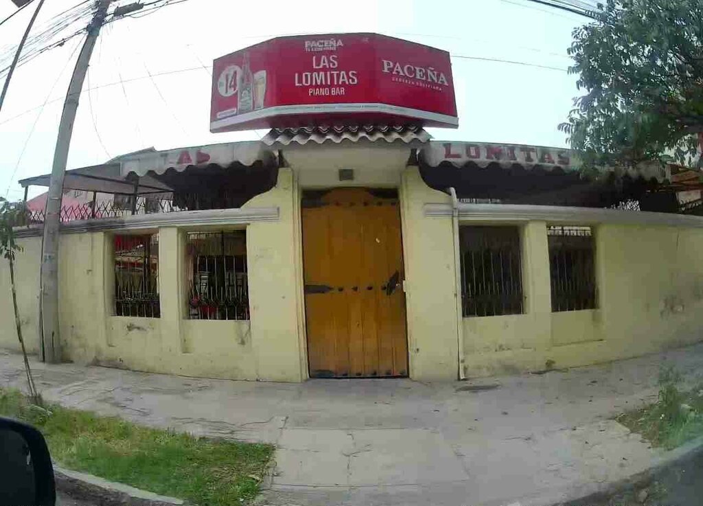 Bar, pub The Little Hills, Cochabamba, photo