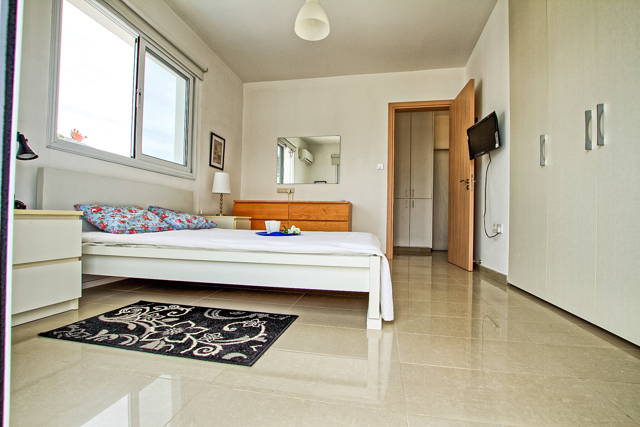 Фото Flouressia Gardens