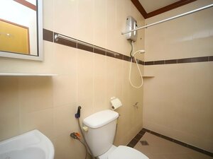 Гостиница Oyo 1027 Hotel London