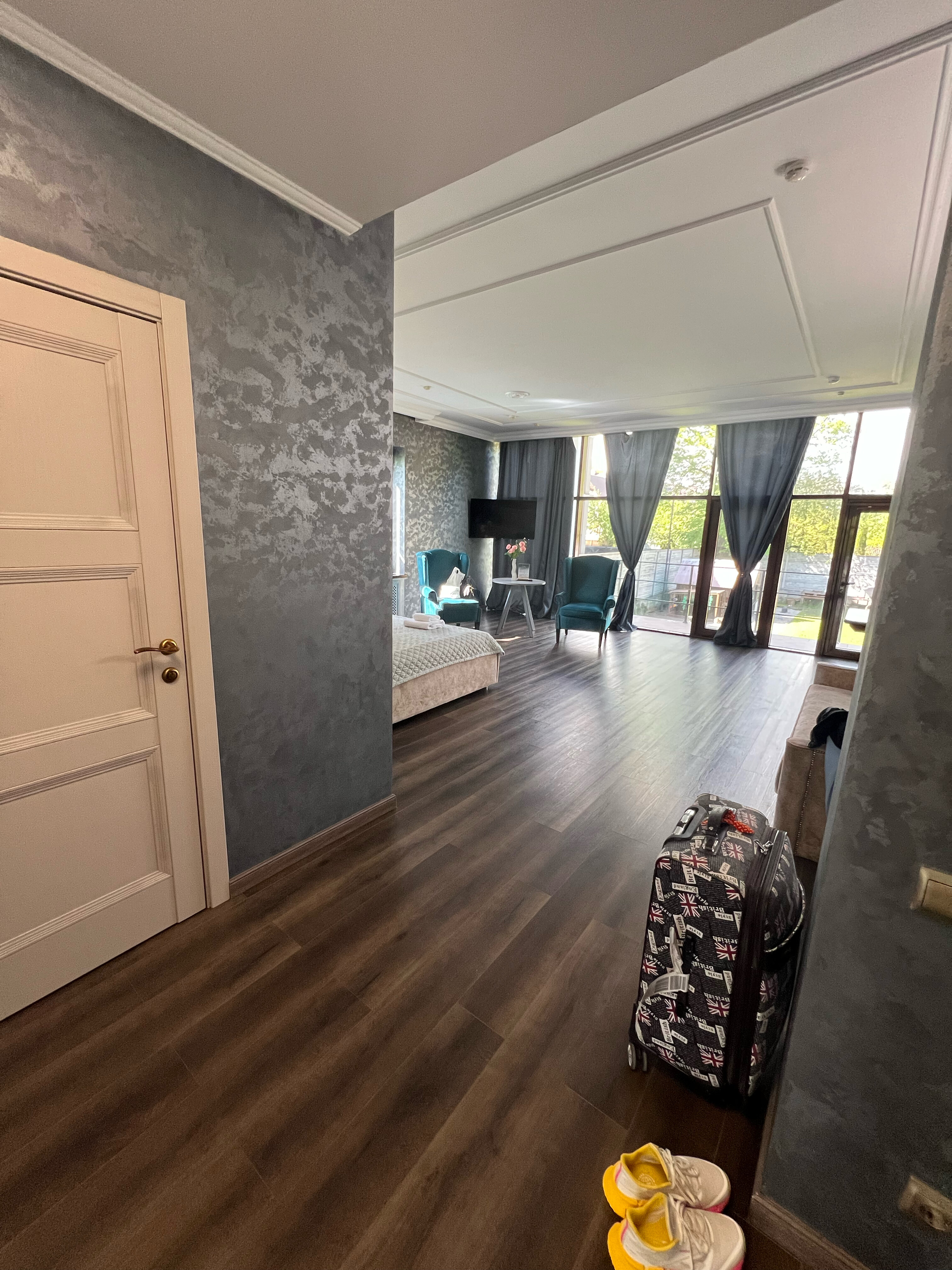 Фото Бэсэдэр