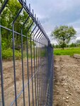 Заборы у дома (Chelyuskintsev Street, 113) ، الأسوار والحواجز المعدنية