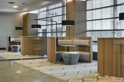 Гостиница Courtyard Warsaw Airport в Варшаве