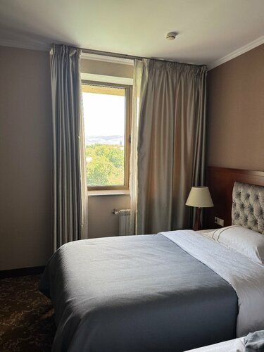 Внешний вид отеля Grand Voyage в Алматах, фото 5