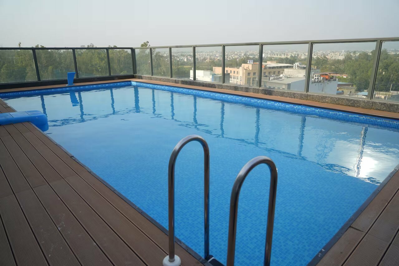 Фото Ramada Plaza by Wyndham Chandigarh Zirakpur