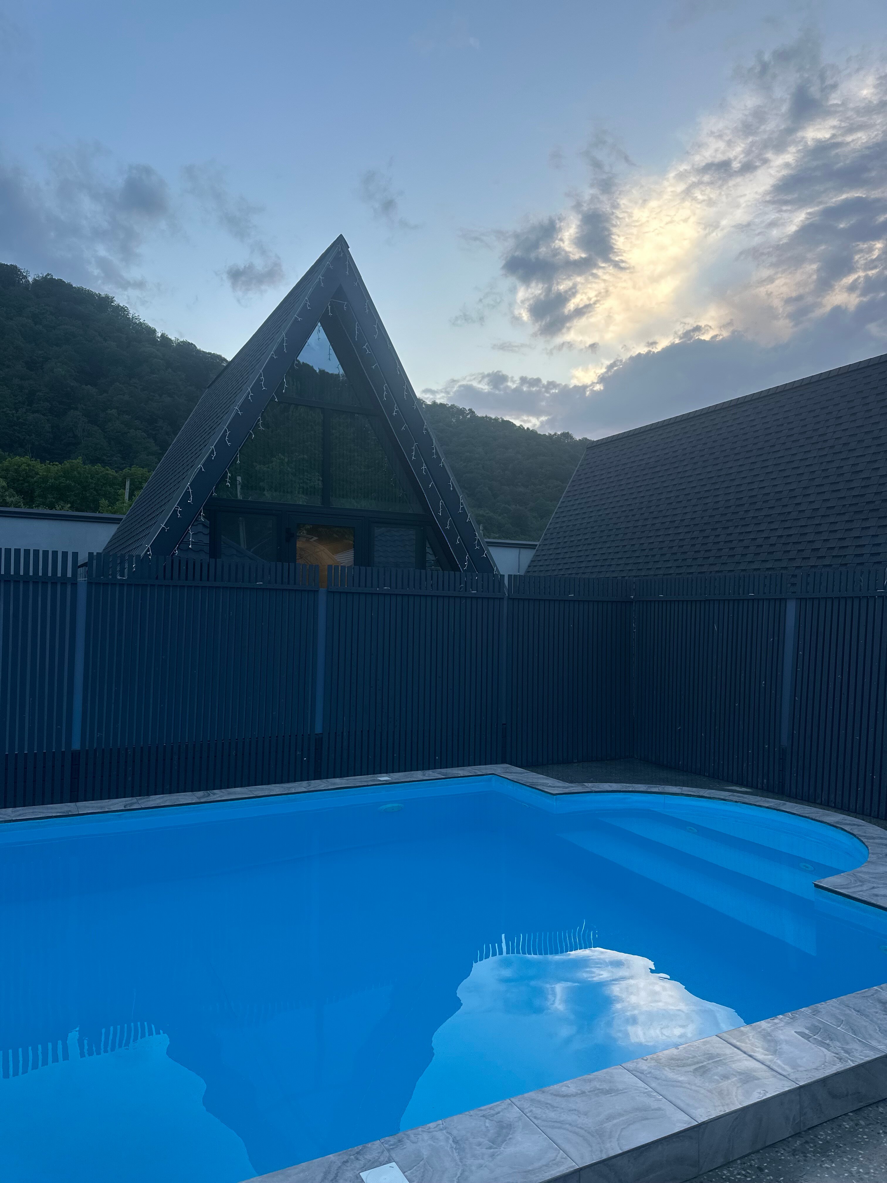 Фото Hills горный берег