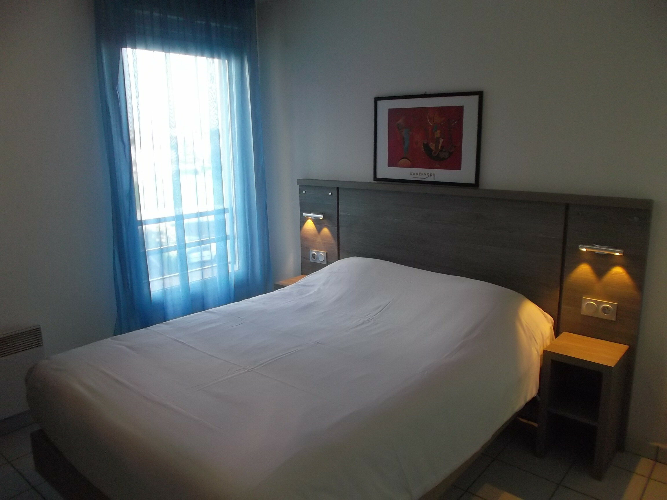 Фото Séjours & Affaires Clermont Ferrand Park République