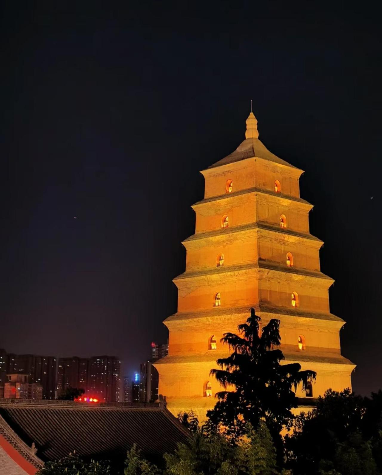 Фото Campanile Xi'an Bell Tower Hotel
