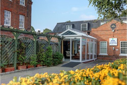 Гостиница Oyo Baylis House Hotel в Слау
