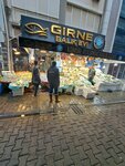 Girne Fish House (İzmir, Karşıyaka, Tuna Mah., 1710 Sok., 20A), pescados y mariscos