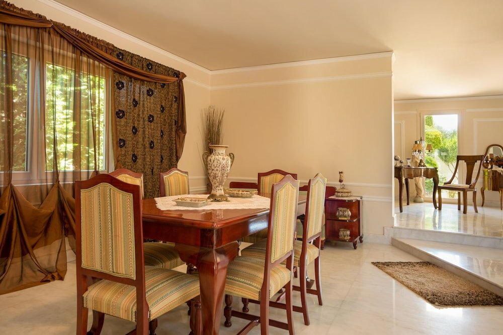 Фото Villa Kokalis Resort