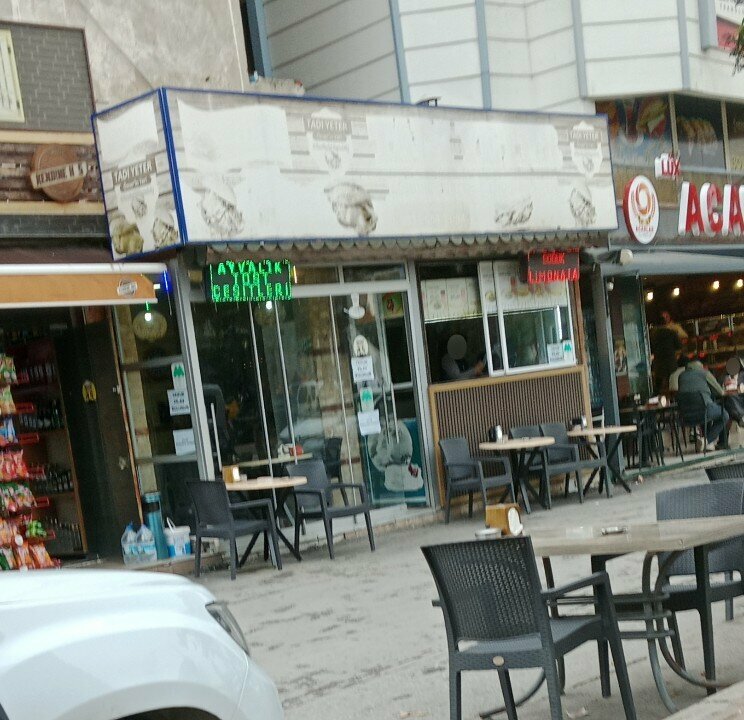 Кафе Tadi Yeter, Измир, фото