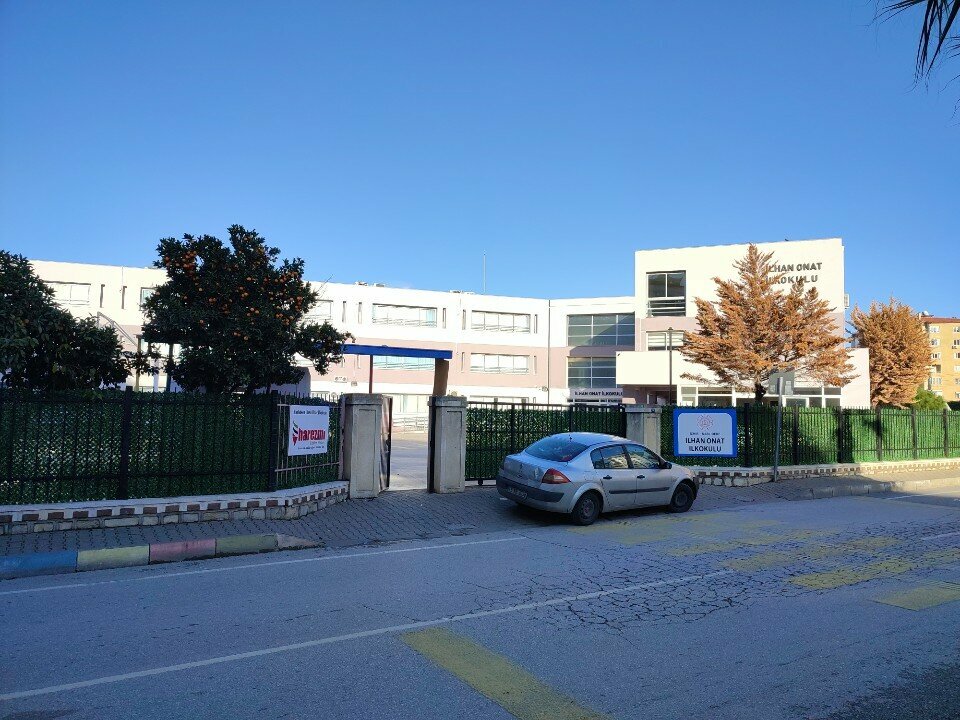 Primary school Ilhan Onat Primary School, Izmir, photo