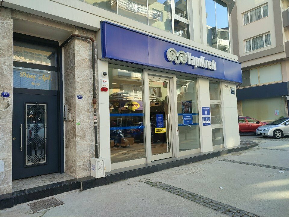 Bank Yapı Kredi, Izmir, photo