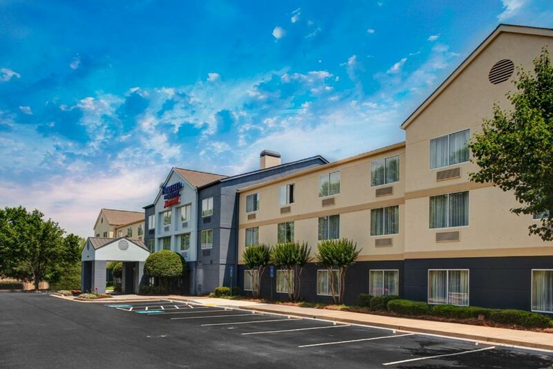 Гостиница Fairfield Inn & Suites by Marriott Atlanta Alpharetta